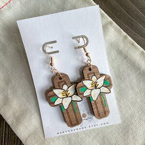 Easter Lily Cross Earrings – Hand-Painted Walnut Wood Dangle Earrings